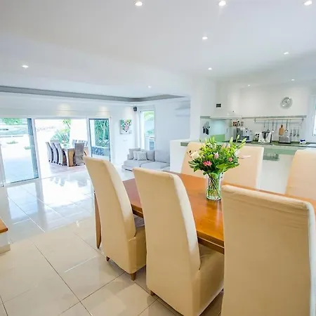 Luxe With Private Pool, Jacuzzi And Spectacular Views Вілла Адехе