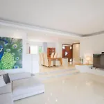 Luxe With Private Pool, Jacuzzi And Spectacular Views Вілла