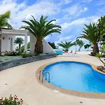 Вілла Luxe With Private Pool, Jacuzzi And Spectacular Views *